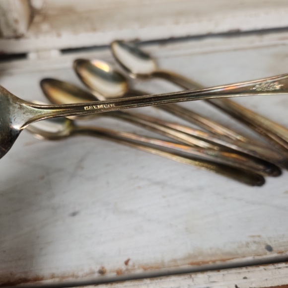 Antique/ VTG H&T Mfg Co Wentworth Silverplated Iced Tea Spoons Set of 12- Silver - Picture 6 of 8